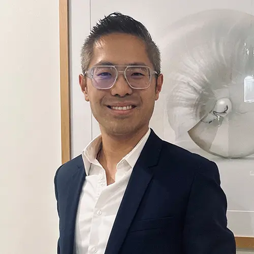 Myhealth Darling Square Specialist Wenjie Zhong