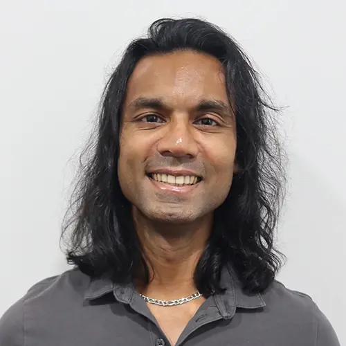 Myhealth Benowa Village Doctor Guy De Silva